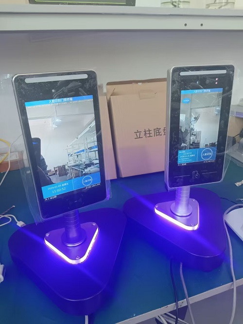 人臉識(shí)別門禁.jpg 人臉識(shí)別門禁.jpg